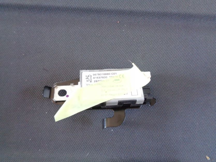 PEUGEOT 308 II T9 2.0 HDI WZMACNIACZ MODUL ANTENY