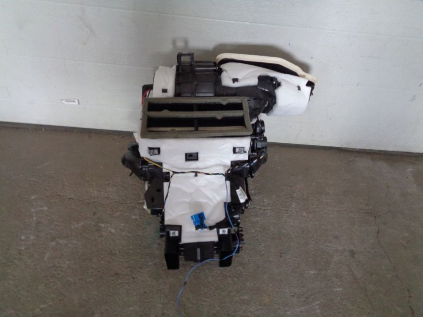 PEUGEOT 308 II T9 2.0 HDI NAGRZEWNICA 9819555980