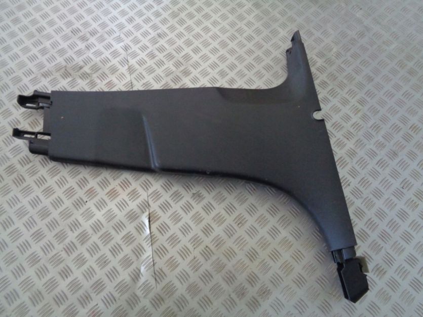 PEUGEOT 308 II T9 2.0 OSLONA SLUPKA PRAWA GT