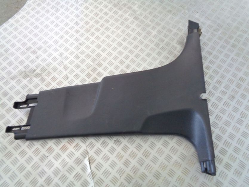 PEUGEOT 308 II T9 2.0 OSLONA SLUPKA LEWA GT