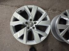 VW ATLAS 2021 LIFT FELGA ALUMNIOWA 18 ET34 CROSS