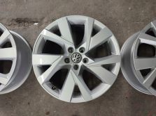VW ATLAS 2021 LIFT FELGA ALUMNIOWA 18 ET34 CROSS