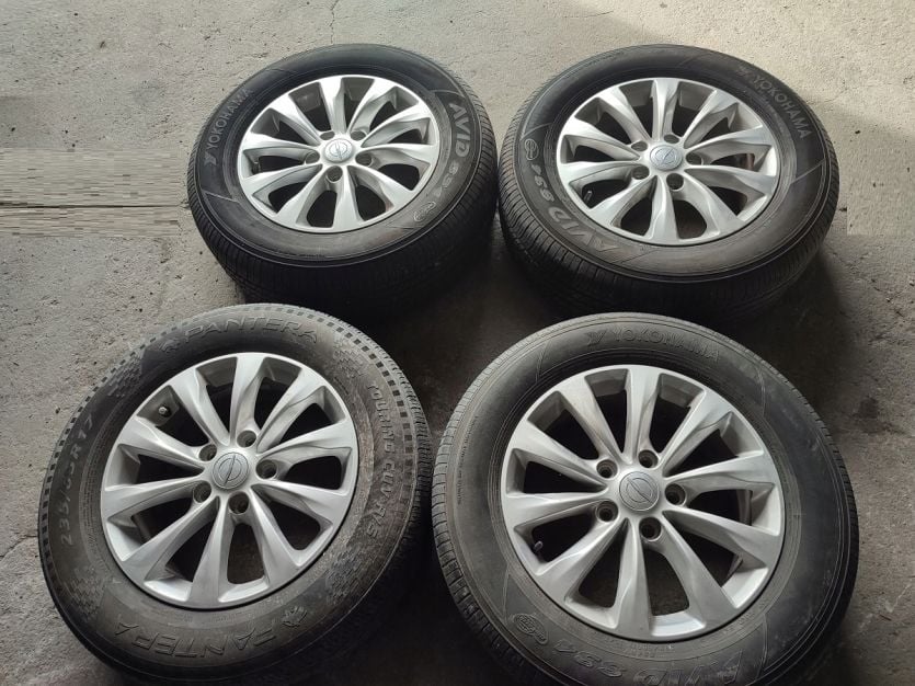 CHRYSLER PACIFICA 2017 FELGI ALUMINIOWE OPONY 17