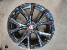 JAGUAR F-PACE SVR FELGA ALUMINIOWA PRZOD 22 9 ET41