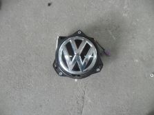 VW T-ROC TROC ZNACZEK KAMERA COFANIA 2GA827469