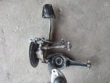 VW ATLAS ZWROTNICA PIASTA WAHACZ LEWY TYL CROSS