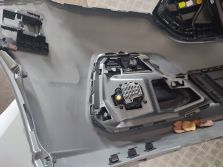FORD TOURNEO CONNECT 2022 ZDERZAK PRZOD PRZEDNI