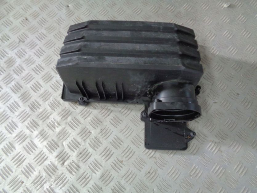 VW ATLAS CROSS POKRYWA FILTRA POWIETRZA 3QF129601H