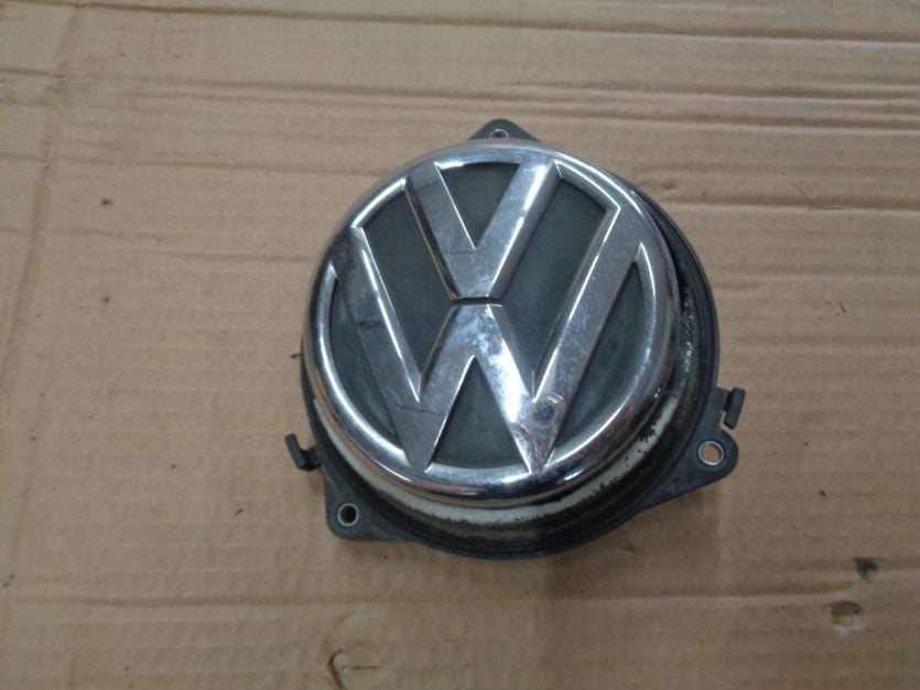 VW GOLF 7 VII ZNACZEK OTWIERANIA KLAPY TYL TYLNEJ
