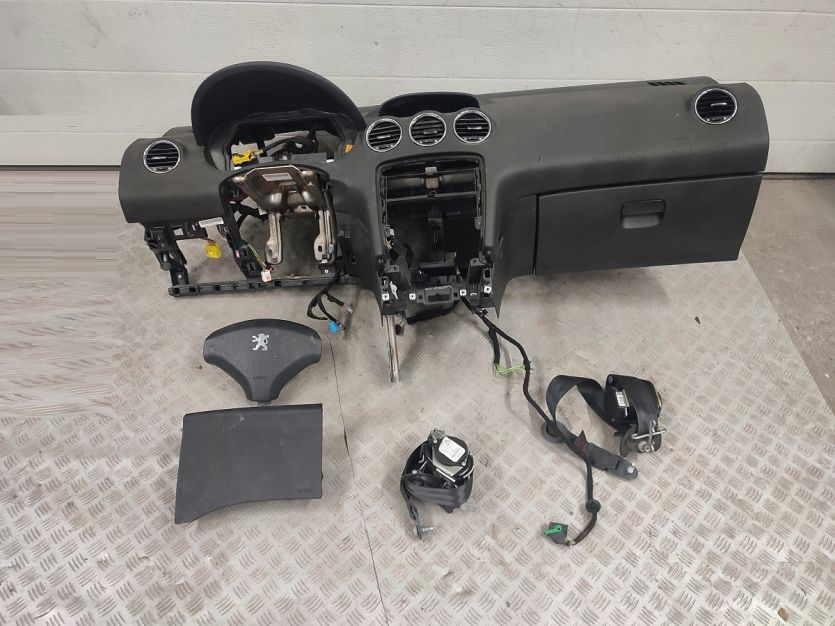 PEUGEOT 308 2011 DESKA KONSOLA PASY AIRBAG AIR BAG