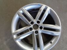 AUDI A4 S4 S5 FELGA 8.0Jx18 H2 ET47 8K0601025L