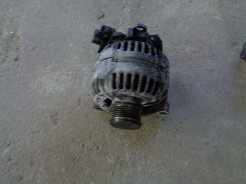 PEUGEOT 308 I T7 2010 1.6 HDI ALTERNATOR 