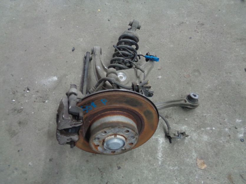 PEUGEOT 508 RXH SW LIFT ZWROTNICA PRAWA TYL AMOR