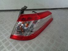 PEUGEOT 508 RXH SW LIFT LAMPA PRAWA TYL TYLNA