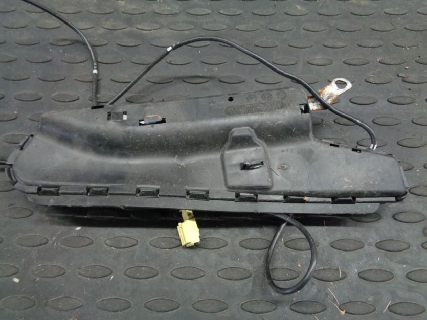 AUDI A3 8P PODUSZKA POWIETRZNA AIRBAG FOTELA PRAWA PRZOD PASAZER 8P4880242C