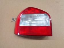 AUDI A3 8L LAMPA LEWA TYL TYLNA 8L0945095C