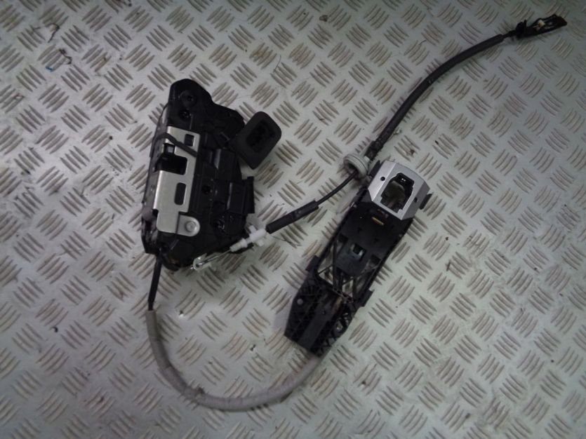 VW ATLAS ZAMEK DRZWI LEWY PRZOD 7 PIN 5K1837015J