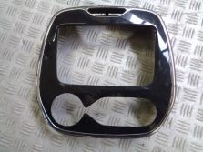 RENAULT CAPTUR RAMKA OBUDOWA RADIA 682705384R