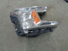 FORD F150 LIFT 2018 LAMPA PRAWA PRZOD PRZEDNIA