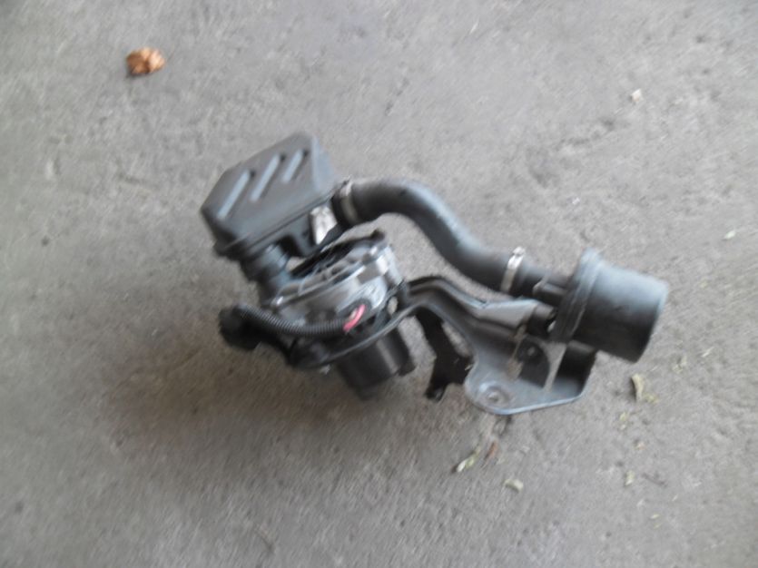 AUDI S6 C7 A6 4G POMPA WTÓRNA POWIETRZA 0799592310