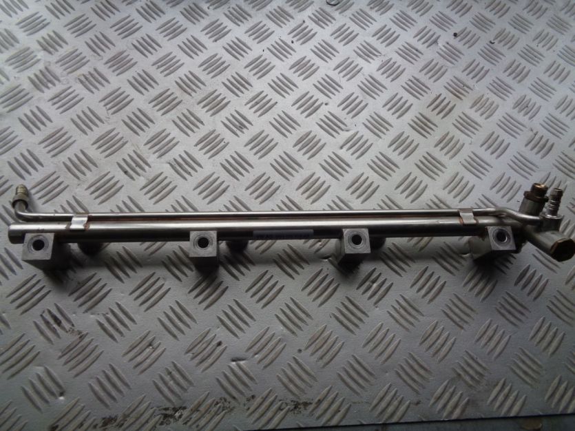 VW ATLAS 2020 LISTWA WTRYSKOWA 03H133316AB