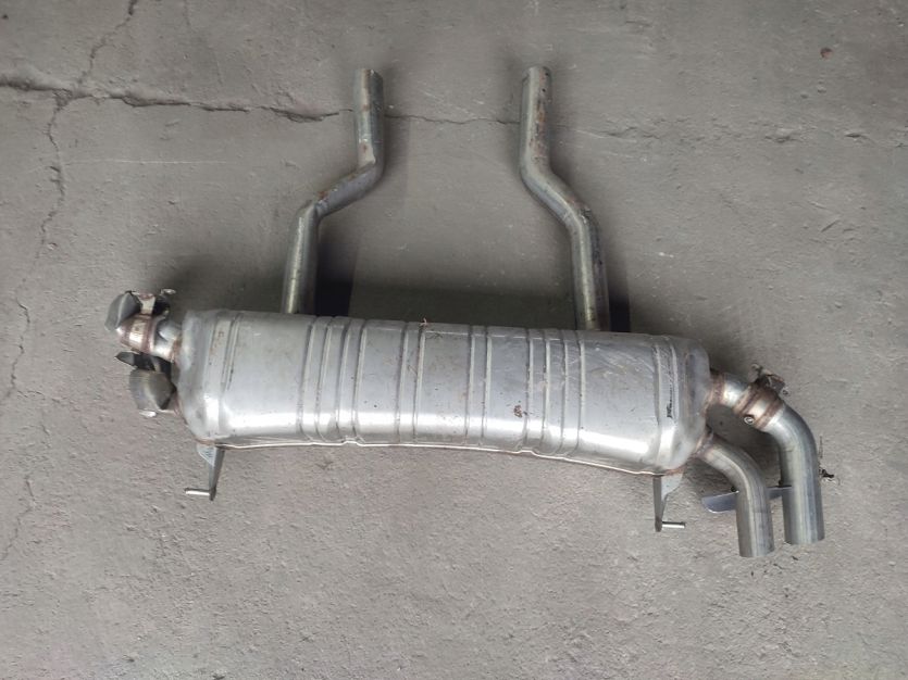 BMW 7 G12 G11 4.4 V8 750 TLUMIK RURA WYDECH 740
