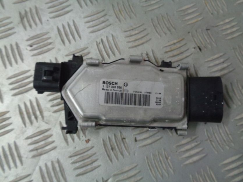 VOLVO V40 II LIFT MODUL WENTYLATORA 1137328656