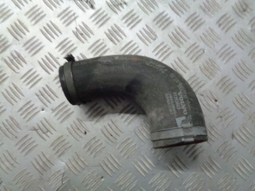 VOLVO V40 II LIFT RURA POWIETRZA TURBO 31293603
