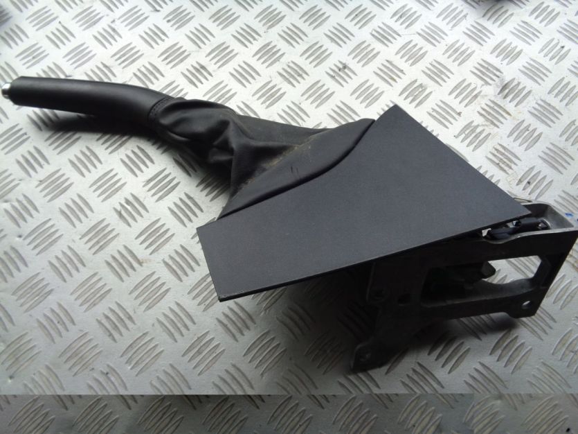VOLVO V40 II LIFT DZWIGNIA RECZNEGO