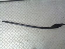 VOLVO V40 II LIFT LISTWA SZYBY CZOLOWEJ PRAWA