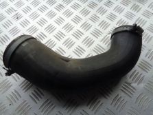 VOLVO V40 II LIFT RURA WAZ INTERCOOLERA 31319364