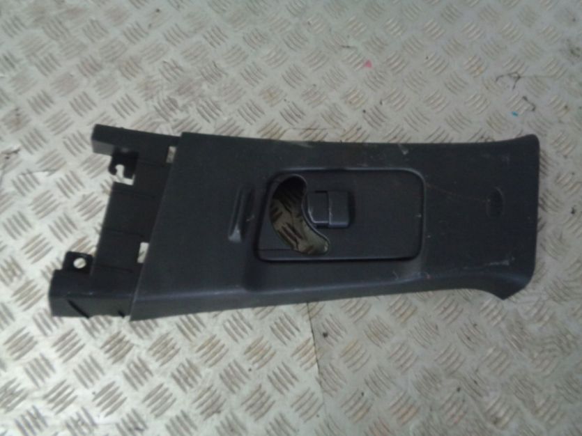 MITSUBISHI OUTLANDER III OSLONA SLUPKA PASA LEWA