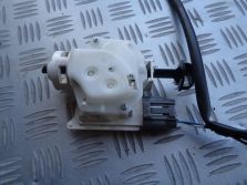 MITSUBISHI OUTLANDER III ZAMEK KLAPKI WLEWU