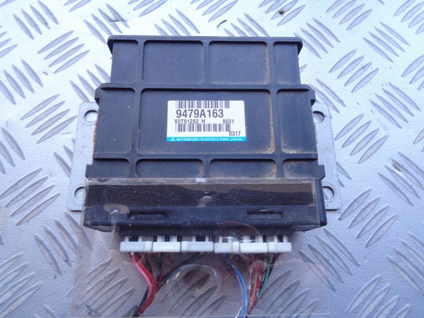 MITSUBISHI OUTLANDER III MODUL STEROWNIK BATERII