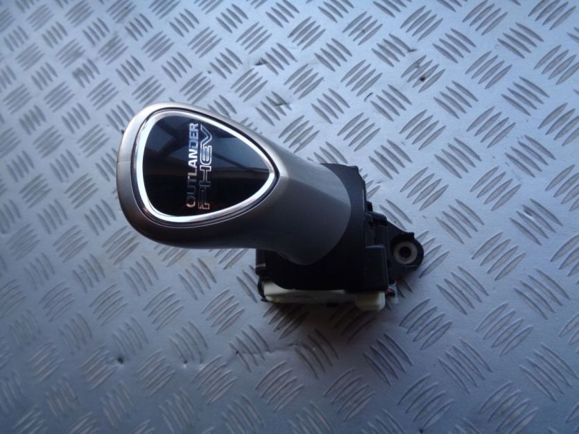 MITSUBISHI OUTLANDER GALKA ZMIANY BIEGOW AUTOMAT
