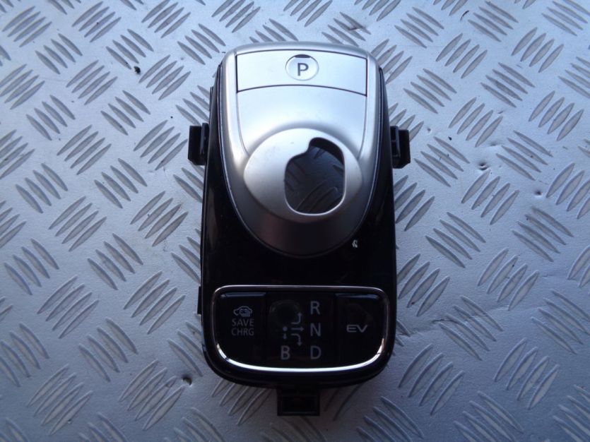 MITSUBISHI OUTLANDER GALKA ZMIANY BIEGOW AUTOMAT