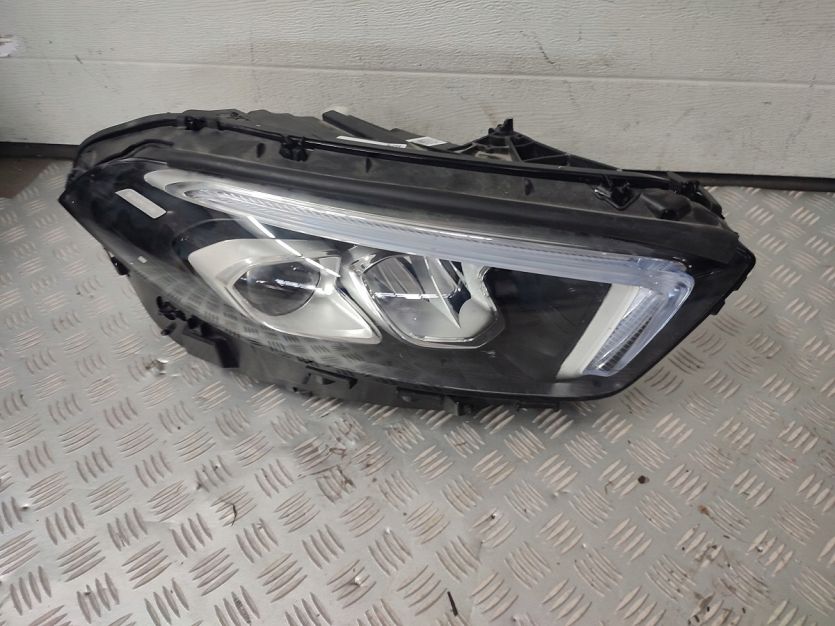 MERCEDES A KLASA W177 LAMPA PRAWA LED SZKLO OK