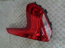 VOLVO V40 II LIFT LAMPA PRAWA TYL TYLNA 31395845