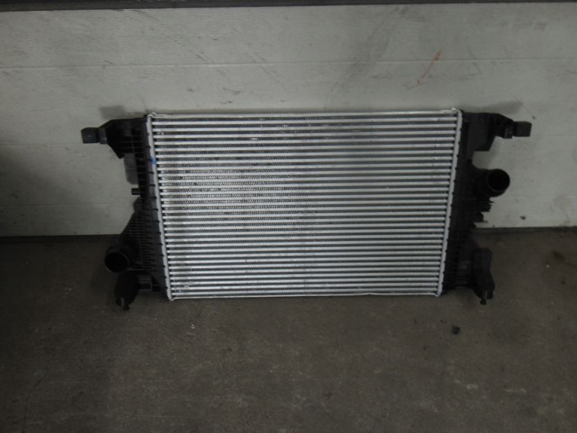 MERCEDES GLA GLB CLA W176 INTERCOOLER CHLODNICA
