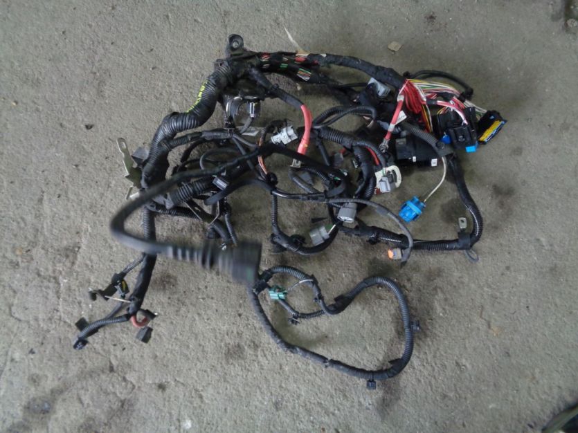 DACIA SANDERO II LIFT 1.0 SCE WIAZKA POD MASKE