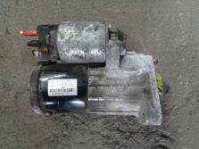 DACIA SANDERO II LIFT 1.0SCE ROZRUSZNIK 233006780R