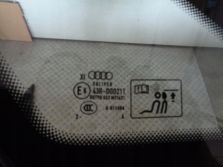 AUDI A8 D4 3.0 TFSI SZYBA SZYBKA LEWA TYL TROJKAT