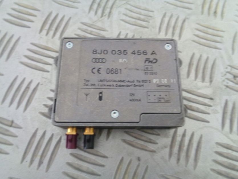 AUDI S5 8T 4.2 FSI MODUL WZMACNIACZ ANTENY