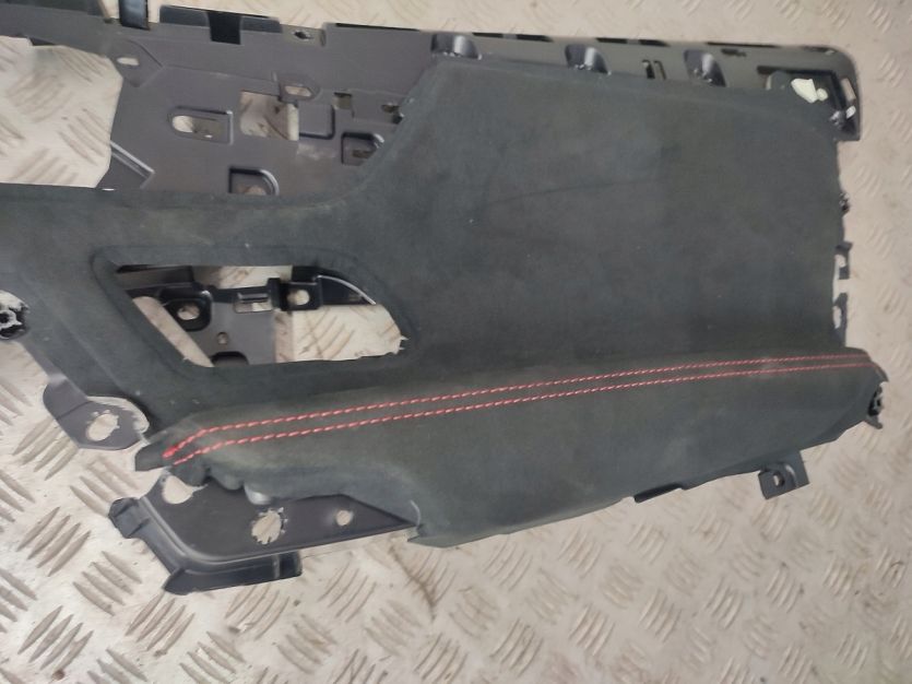 MERCEDES A KLASA W177 TAPICERKA DRZWI PRAWA AMG