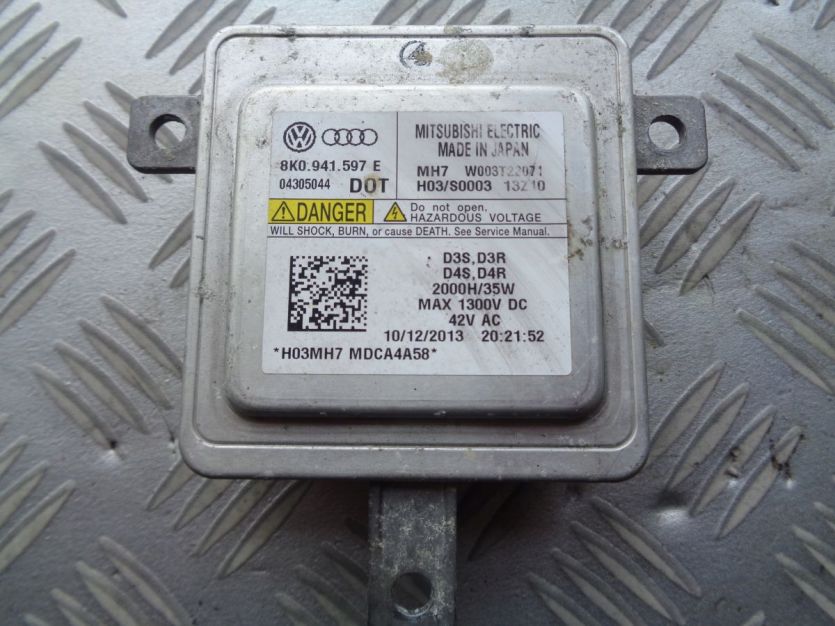 AUDI A5 8T 2011 PRZETWORNICA MODUL SKRETU XENON