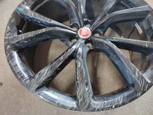 JAGUAR F-PACE SVR FELGA ALUMINIOWA PRZOD 22 9 ET41