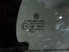 VW ATLAS CROSS SZYBA SZYBKA DRZWI PRAWA TYL TYLNA