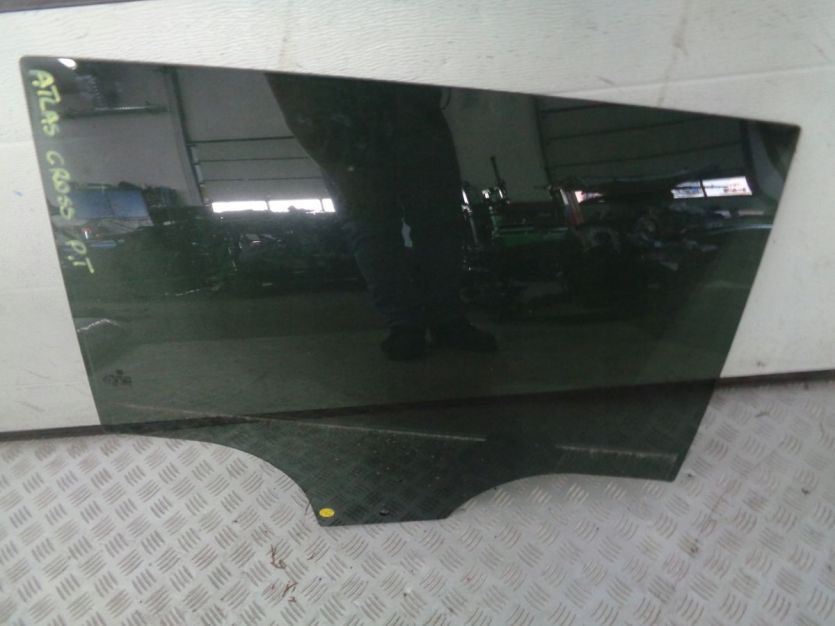 VW ATLAS CROSS SZYBA DRZWI PRAWA TYL TYLNA