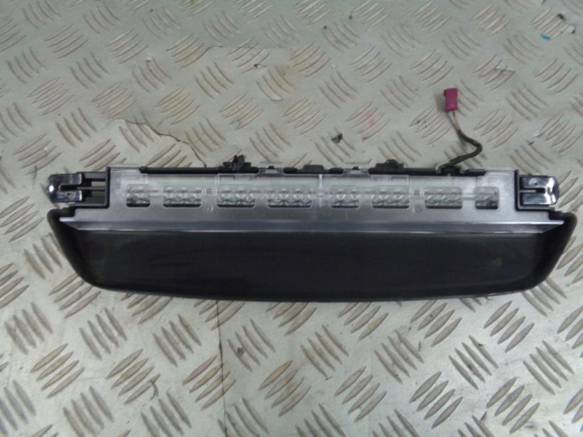 BMW 7 G11 G12 TRZECIE SWIATLO STOP 7342972