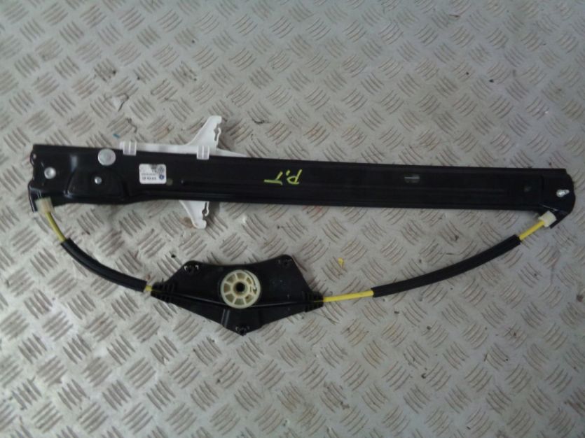 VW ATLAS CROSS PODNOSNIK SZYBY PRAWY TYL TYLNY